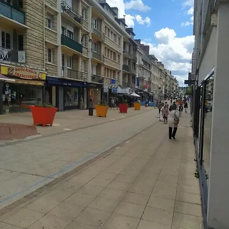 Appartement Cocooning En Plein Coeur De Lisieux *
